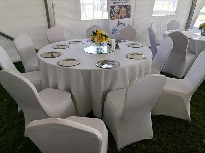 event table chair setup